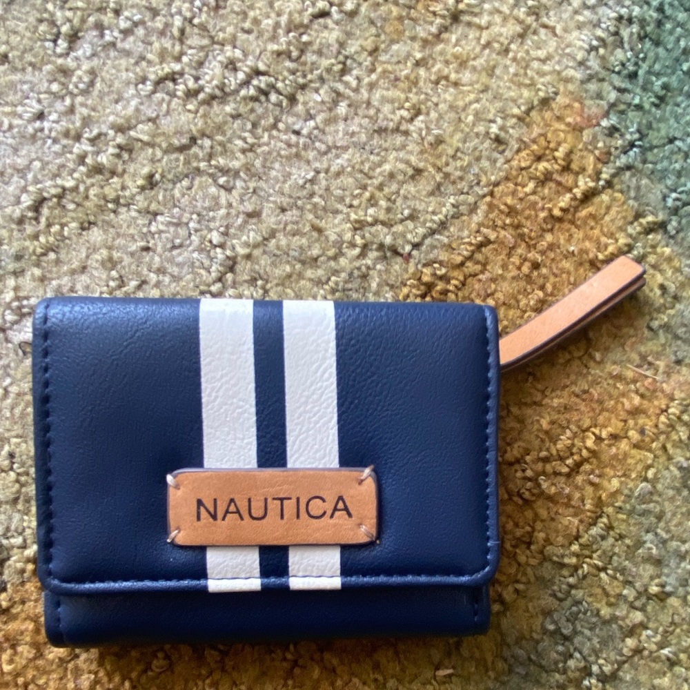 Nautica Small Wallet